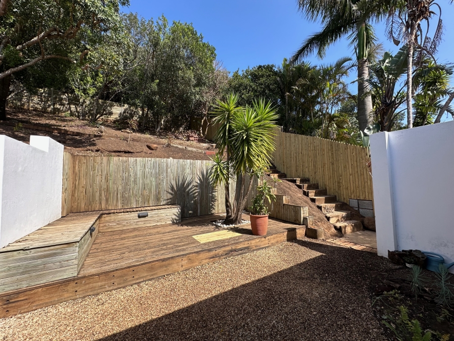 5 Bedroom Property for Sale in Gonubie North Eastern Cape